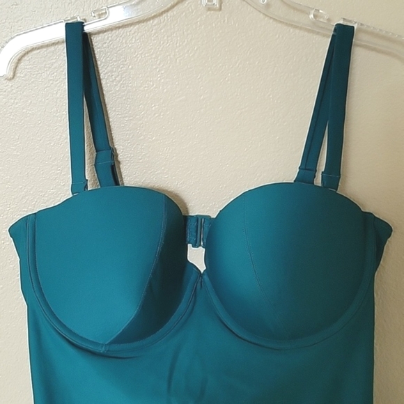 Old Navy Plus Size Dark Green Underwire One Piece Swimsuit - Size XXL - Picture 2 of 6